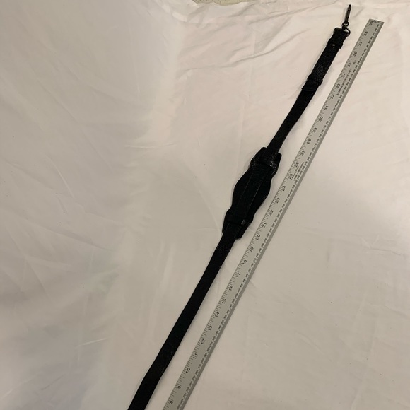 BALENCIAGA agneau city crossbody w removable strap - Picture 4 of 11